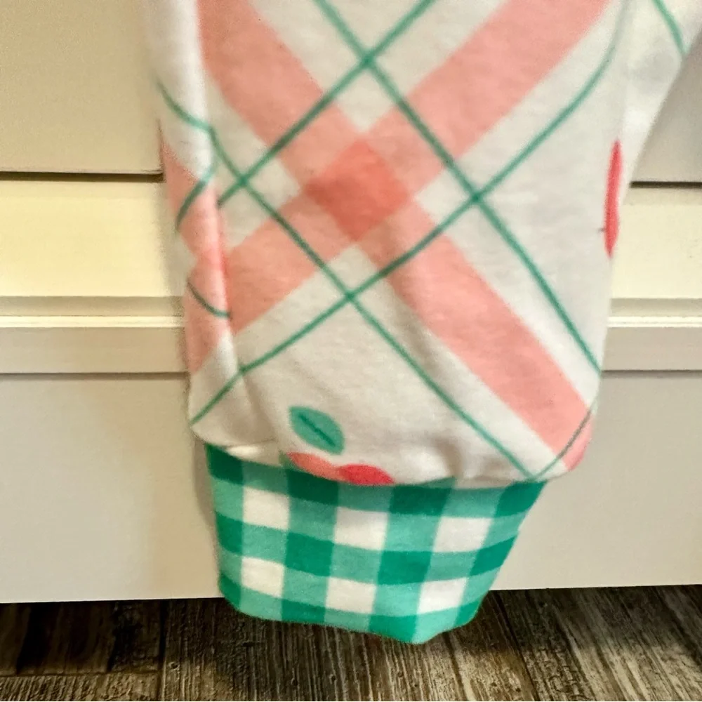 SUGAR BEE CLOTHING - Ruffle Buttflap - Peaches Plaid - NWOT!